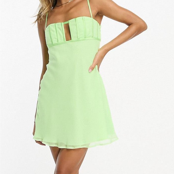 ASOS LIME GREEN COCKTAIL DRESS - Picture 1 of 3